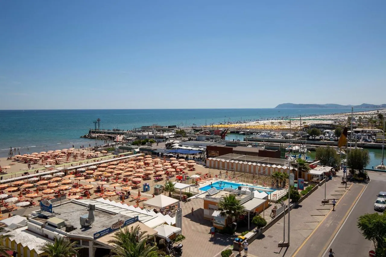 ****  Hotel Des Nations - Vintage Hotel Sul Mare Riccione Italy