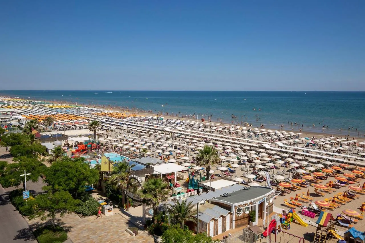Hotel Des Nations - Vintage Hotel Sul Mare Riccione