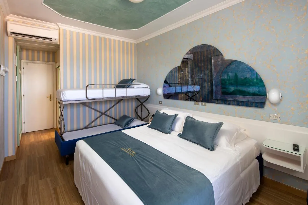 Hotel Des Nations - Vintage Hotel Sul Mare Riccione