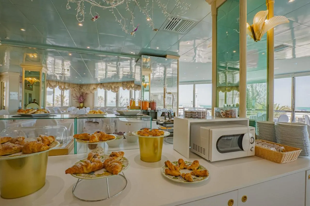 Hotel Des Nations - Vintage Hotel Sul Mare Riccione