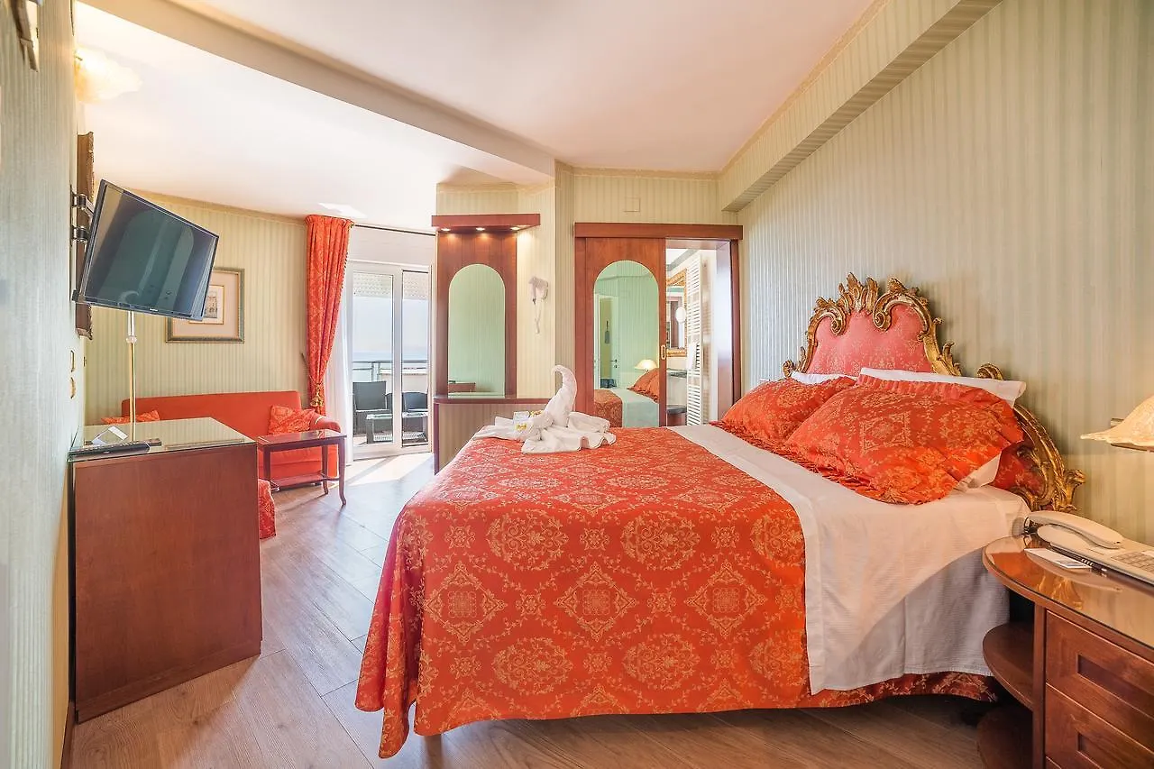 Hotel Des Nations - Vintage Hotel Sul Mare Riccione Italy
