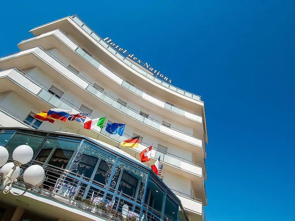 Hotel Des Nations - Vintage Hotel Sul Mare Riccione 4*,