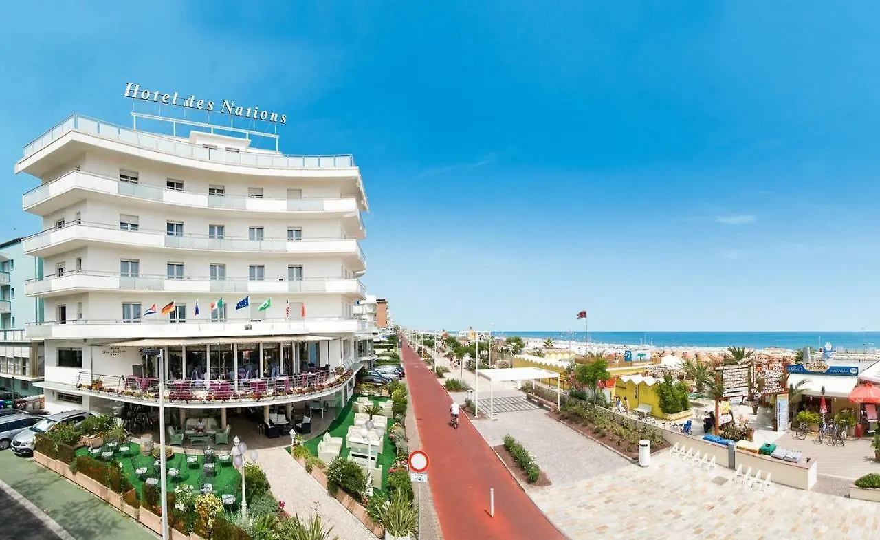 Hotel Des Nations - Vintage Hotel Sul Mare ريتشوني